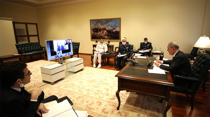  Milli Savunma Bakanı Akar, NATO toplantısında konuştu