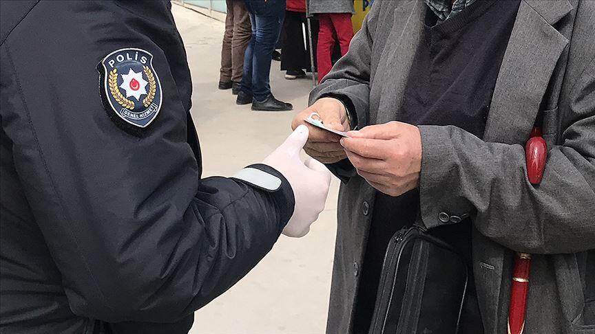 20 yaş altı toplu taşıma kullanabilir mi? 65 yaş üstü toplu taşıma yasak mı?