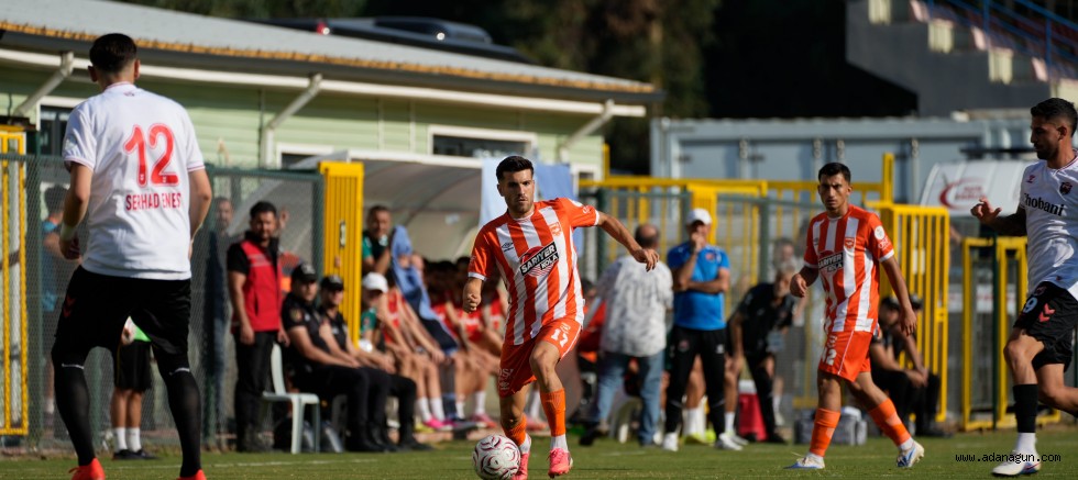 Adana 01 FK Erzincanspor ile 3-3 berabere kaldı 