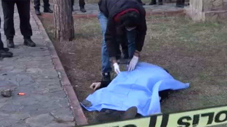 Adana'da çocuk parkında korkunç cinayet