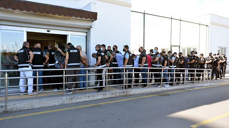 Adana’da ihale yolsuzluğu şüphelisi 87 kişi adliyede