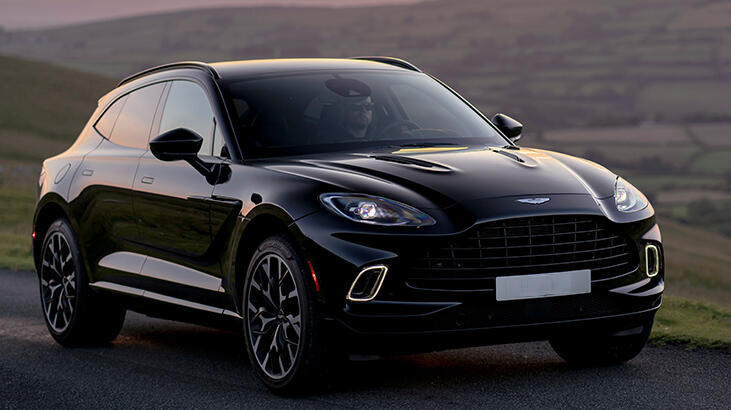 Aston Martin'in ilk SUV'u DBX'ten yeni renkler