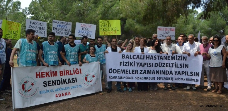 Balcalı'da Asistan Hekimler 3 Günlük İş Bırakma Eylemi Başlattı