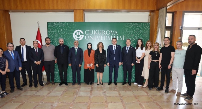 Çukurova Üniversitesinde Geleneksel Bayramlaşma Töreni Gerçekleştirildi