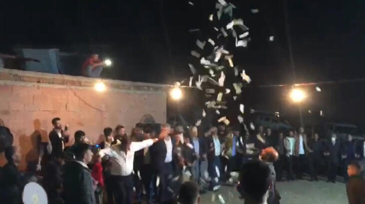 Diyarbakır'da kısıtlama saatinde mahalle düğün! Onlarca kişi kol kola halay çekti