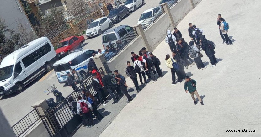 Gaziantep'te bir okul önünde silah sıkıldı 