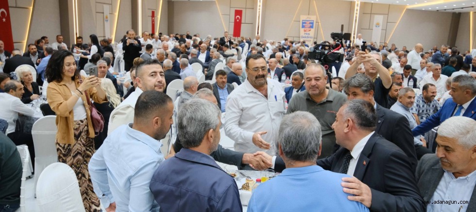 Güngör Geçer 15 ilçenin muhtarlarıyla bir araya geldi
