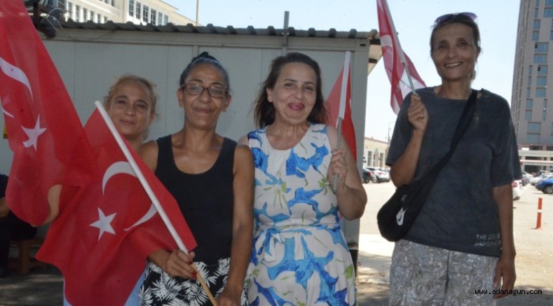 Hükümlü aileleri af talebiyle eylemlerini sürdürüyor