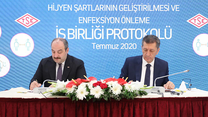 İmzalar resmen atıldı! Okullarda yeni dönem başlıyor