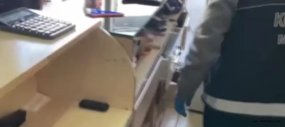Kuyumcu görünümlü tefeciler yakalandı