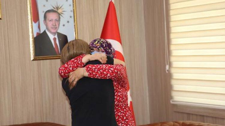 Mardin'de teslim olan terörist, ablasıyla buluşturuldu