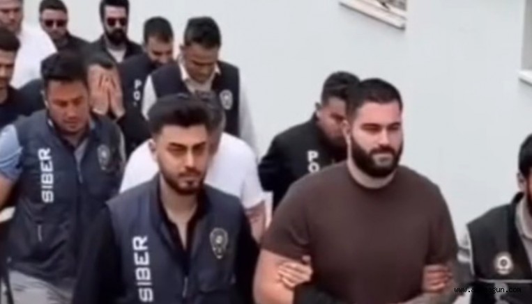 Rasim Ozan Kütahyalı’nın da Gözaltına Alındığı Soruşturmada 154 Şüpheli Adliyeye Sevk Edildi