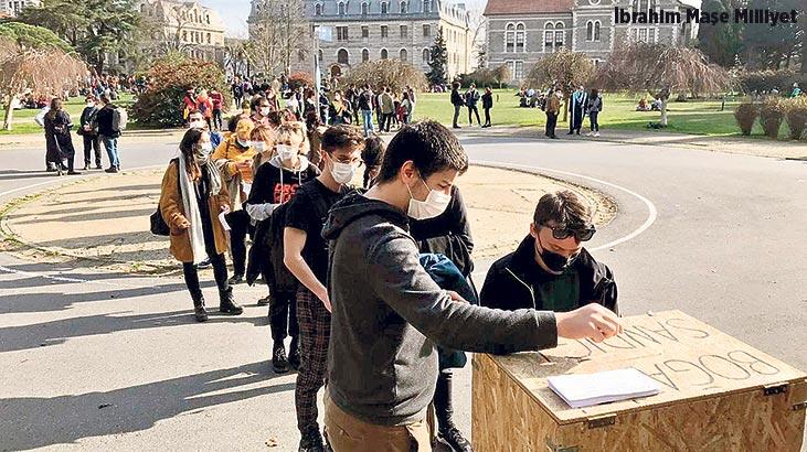 Referandum sandığı Boğaziçi’nde kuruldu