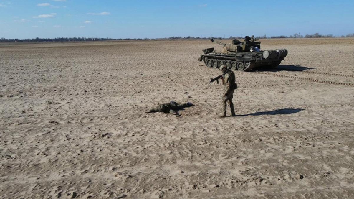 Rus askeri 10 bin dolar karşılığında tankını Ukrayna ordusuna teslim etti