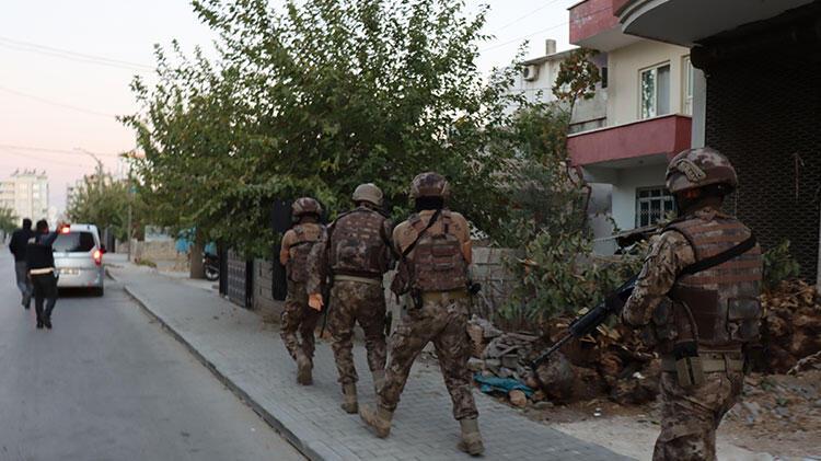 Sabah saatlerinde düğmeye basıldı! Gözaltılar var