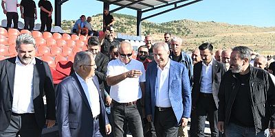 Adana 01 FK'yı kampta yanlız bırakmadılar