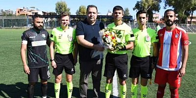 Adana ASKF Başkanı Bozan'dan çiçek