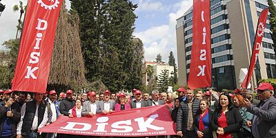 Adana Büyükşehir Belediyesi işçileri için zam anlaşmazlığı 