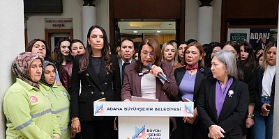 Adana Büyükşehir’in kadın çalışanları basın açıklaması yaptı