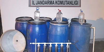 Adana'da 1500 litre sahte içki ele geçirildi