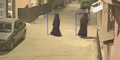 Adana'da Çarşaflı Hırsızlık Şüphelileri Yakalandı: Erkek Tutuklandı 