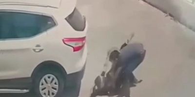 Adana'da Genç Kadın Sokak Ortasında Bıçaklandı