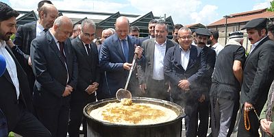 Adana’da Hıdırellez Coşkusu Müze Kompleksi’nde Yaşandı