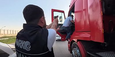 Adana’da Tırda 408 Bin Uyuşturucu Hap Ele Geçirildi