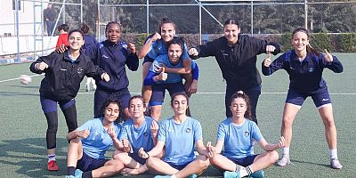 Adana Demirspor Kadın Futbol Kulübü Ataşehir maçı hazırlıklarını tamamladı