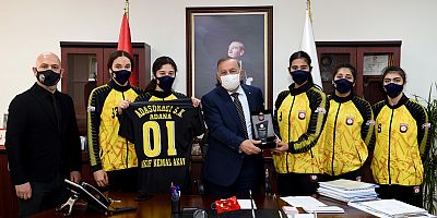 ADASOKAĞI SPOR KULÜBÜ SEYHAN BELEDİYESİ’NİN SPOR TESİSLERİNDE ÇALIŞACAK