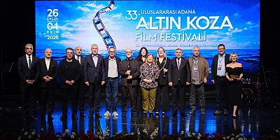 Altın Koza’da Onur Ödülleri Yönetmen Ferzan Özpetek ve Oyuncu Vahide Perçin’e verildi