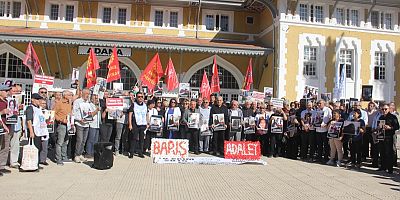 Ankara Gar saldırısında hayatını kaybedenler Adana'da anıldı