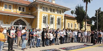 Ankara patlamasında ölenler Adana'da anıldı