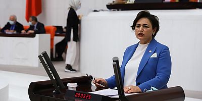 AÖF ‘kopya’, öğrenciler ‘sistem hatası’ diyor