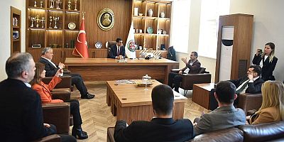 Burhanettin Bulut ve Oya Tekin, Adana Barosu'nu ziyaret etti