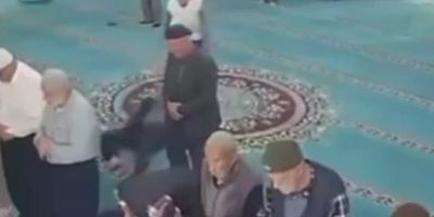 Camide kalp krizi geçirdi 