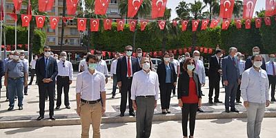 CHP Adana İl Başkanlığı tarafından 19 Mayıs töreni düzenlendi