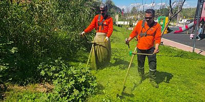 ÇUKUROVA BELEDİYESİ’NDEN PARK VE YEŞİL ALANLARDA YOĞUN MESAİ