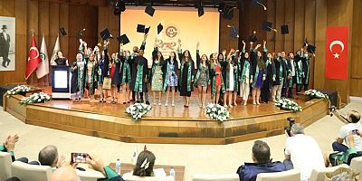 Çukurova Üniversitesi Ziraat Fakültesi Mezunlarını Uğurladı