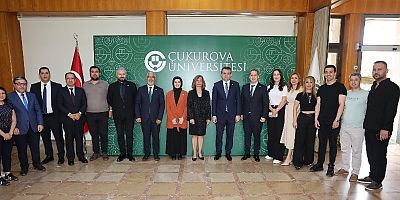 Çukurova Üniversitesinde Geleneksel Bayramlaşma Töreni Gerçekleştirildi