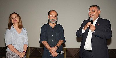 Dünya sinemasının usta ismi Asgar Farhadi’ye Yaşam Boyu Başarı ödülü verildi