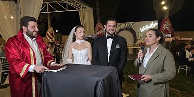 Eğitimcileri bir araya getiren düğün