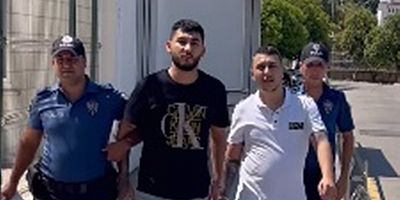 Evin önünde pusu atan şahıs, bu kez polislere kurşun sıktı