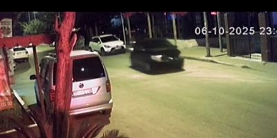 Gece yarısı mahalleliye kabusu yaşatıyor