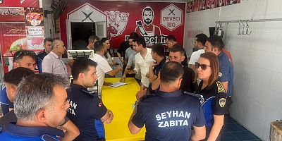 Kaldırımda hayvan kesen kasap mühürlendi