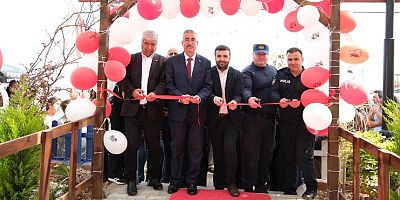 Karataş’ta Hem Hizmet Hem Sıfır Borç Gururu: Cumhuriyet Cafe Kapılarını Açtı 