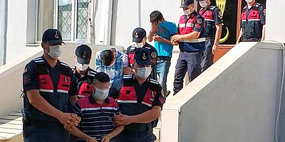 Kendini jandarma olarak tanıtan telefon dolandırıcıları yakalandı