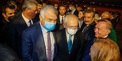 Kılıçdaroğlu erken seçim çağrısını Adana'da yeniledi