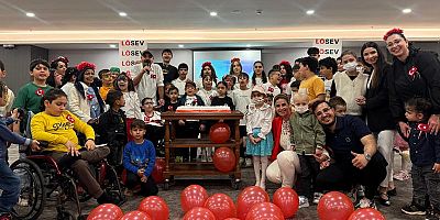 LÖSEMİLİ ÇOCUKLARIN LÖSEV İLE 23 NİSAN COŞKUSU