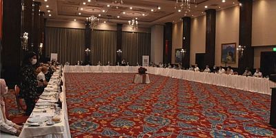 MAÜ'DE “İNSAN HAKLARI SÖYLEŞİSİ” 